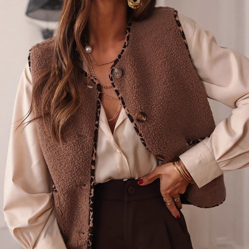Chaleco de Piel Borreguillo Tipo Teddy — Cálido y Moderno
