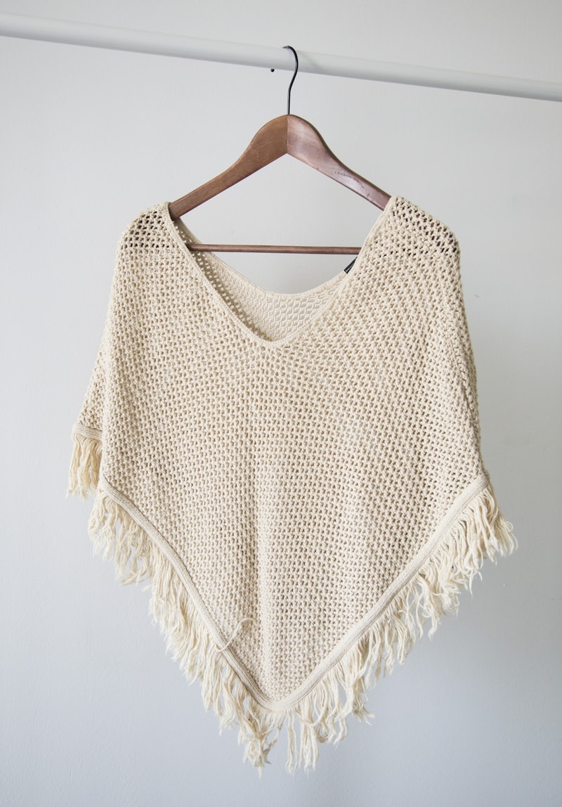 Blusa seda blanca mujer elegante parisina